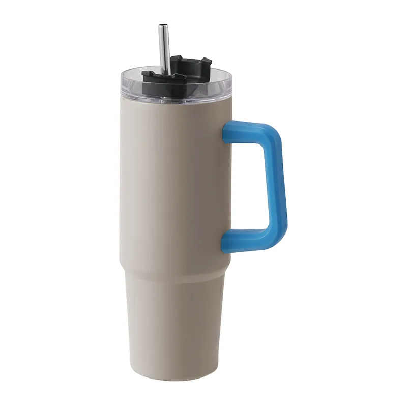 Taza de coche con aislamiento al vacío